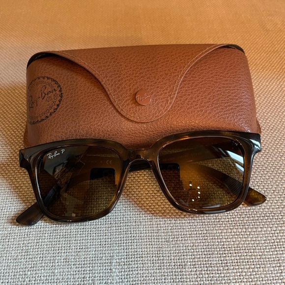 Ray bans polarized sunglasses RB4323 - Picture 3 of 7